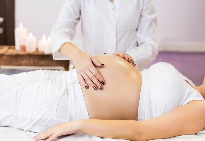 prenatal massage